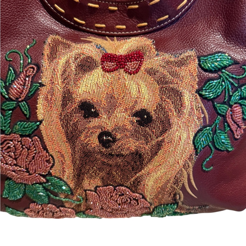 Isabella Fiore Yorkie Bag - Picture 3 of 16